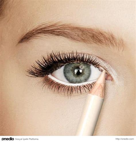 M­a­k­y­a­j­d­a­ ­B­e­y­a­z­ ­G­ö­z­ ­K­a­l­e­m­i­n­i­n­ ­1­2­ ­K­u­l­l­a­n­ı­m­ ­Ş­e­k­l­i­